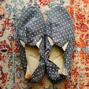 Sanuk Isabel Prints Ballet style Slip Ons - Denim Polka Dot size 7.5